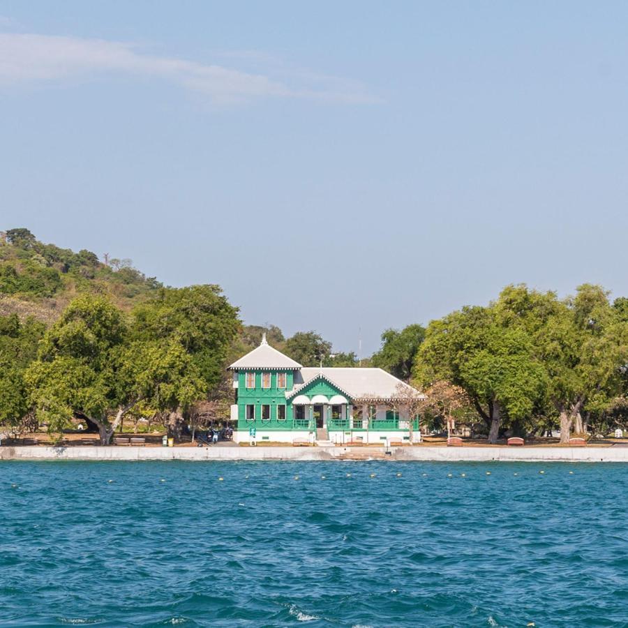 Somewhere Koh Sichang Kültér fotó